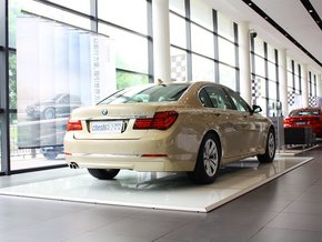 新V8寶馬740德系商轎 寶馬7系天津現(xiàn)車狂降