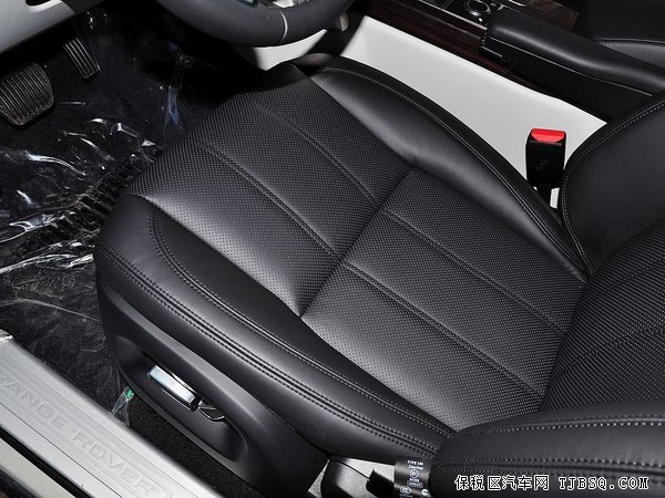 盧克索灰銀攬勝行政3.0T現(xiàn)車 柴油路虎低報(bào)價(jià)