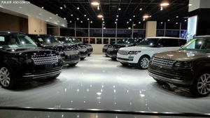 路虎攬勝5.0加長(zhǎng)創(chuàng)世版 天津現(xiàn)車(chē)品鑒即享豪情禮