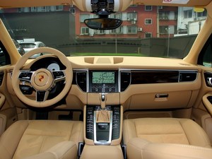 新款保時(shí)捷Macan經(jīng)典超能 全城現(xiàn)車低折熱銷