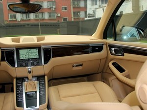 新款保時(shí)捷Macan經(jīng)典超能 全城現(xiàn)車低折熱銷