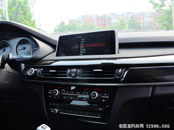 新配M版寶馬X5 運(yùn)動(dòng)包現(xiàn)車升級(jí)享超值M包精配X5