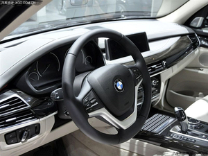 寶馬X5豪華SUV現(xiàn)車(chē)熱賣(mài) 實(shí)惠搶購(gòu)價(jià)喜迎春節(jié)