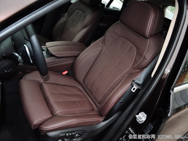 悅享進口寶馬X5現(xiàn)車 新年降新X5躍級優(yōu)惠專案