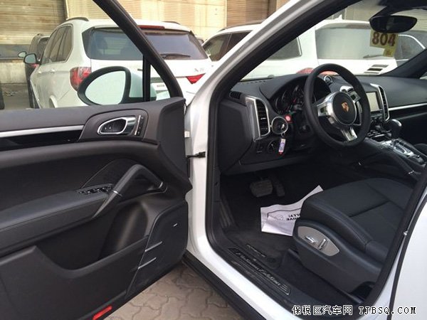 2015款保時捷卡宴柴油版 全景/座椅通風加熱現(xiàn)車90萬