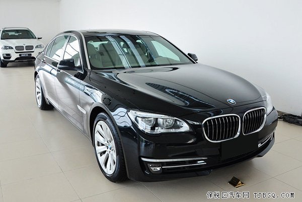 寶馬7系現(xiàn)車雙惠利劍 數(shù)萬豪降7系新貴的追捧