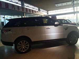 2014款路虎攬勝運(yùn)動(dòng)高能SUV 年前開啟低價(jià)之旅
