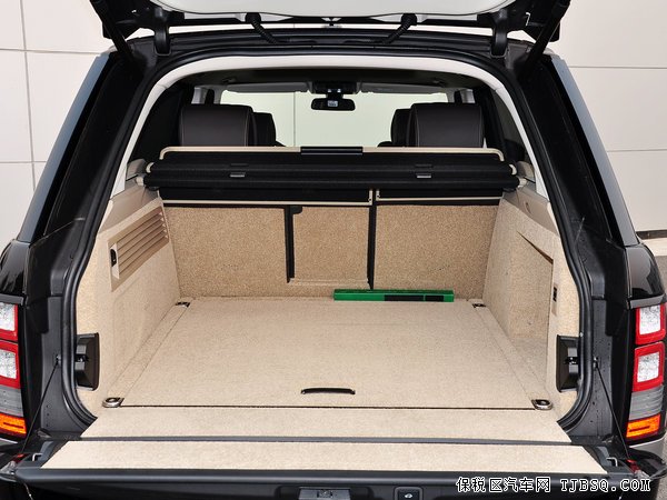 2014款歐版攬勝3.0T行政版 路虎黑米電尾現(xiàn)車熱賣