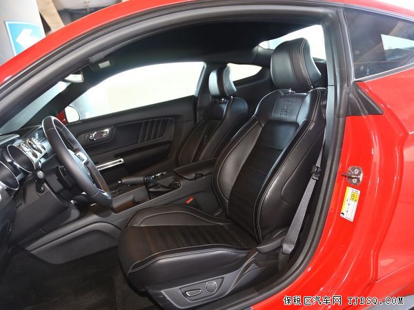 2015款全新福特野馬提升減震沉穩(wěn)強動 天津現(xiàn)車特賣