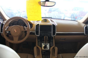 2014款保時(shí)捷卡宴3.6天津現(xiàn)車到店 羊年超低價(jià)