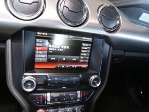 2015款福特野馬2.3T 現(xiàn)車賽道模式野馬性能報(bào)價(jià)