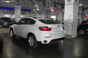 2014款寶馬X6天津現(xiàn)車購即 開年最低價特賣中