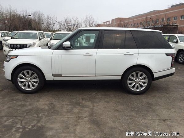 2014款路虎攬勝3.0T 空調(diào)舒適包/視覺(jué)包/電吸現(xiàn)車(chē)135萬(wàn)