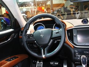 15款瑪莎拉蒂吉博力/總裁 現(xiàn)車大氣磅礴的奢華氣勢(shì)