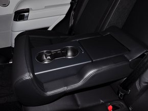2014款路虎攬勝3.0/5.0T 天津現(xiàn)車(chē)羊年連續(xù)驚喜