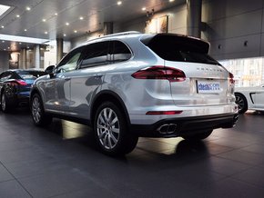 2015款保時捷卡宴 現(xiàn)車春季讓利特惠價新卡宴