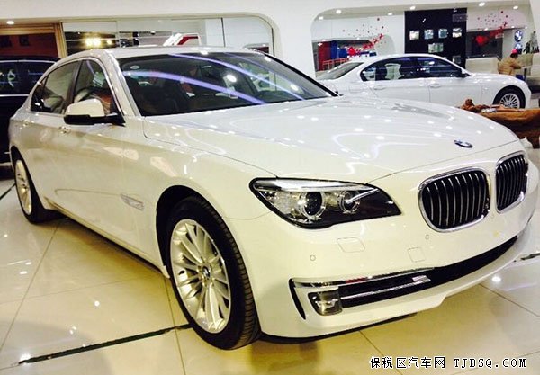 寶馬740Li新車曝光 天津現(xiàn)車高奢7系強(qiáng)V8讓利報(bào)價(jià)