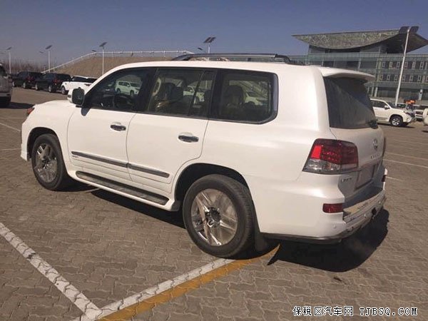 雷克薩斯LX570中東版頂配 底升/天窗/遙啟現(xiàn)車141萬
