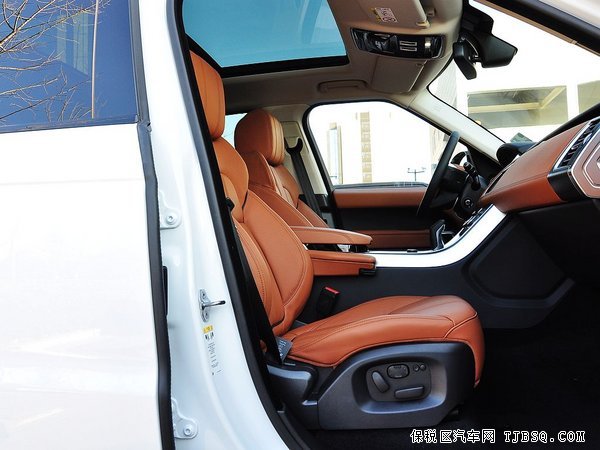 路虎攬勝運(yùn)動(dòng)版天津現(xiàn)車(chē) 極速攬運(yùn)春潮狂歡特優(yōu)價(jià)