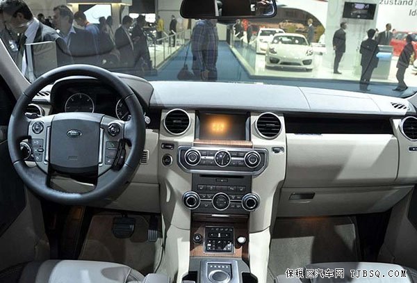 路虎發(fā)現(xiàn)四3.0全系特賣 天津港現(xiàn)車月中無憂購