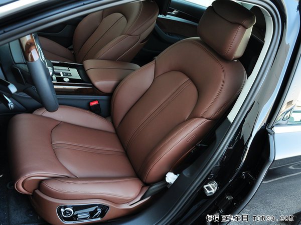 奧迪A8L凌駕都市 天津現(xiàn)車品質(zhì)享譽(yù)世界低價(jià)華麗歸來(lái)