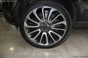 路虎攬勝創(chuàng)世尊崇現(xiàn)車現(xiàn)車 周末低價(jià)優(yōu)惠熱賣