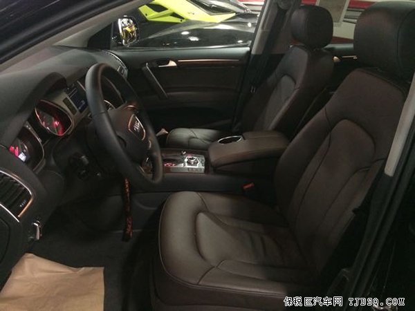 2015款?yuàn)W迪Q7美規(guī)版 七座/真皮座椅/全景現(xiàn)車62萬特惠