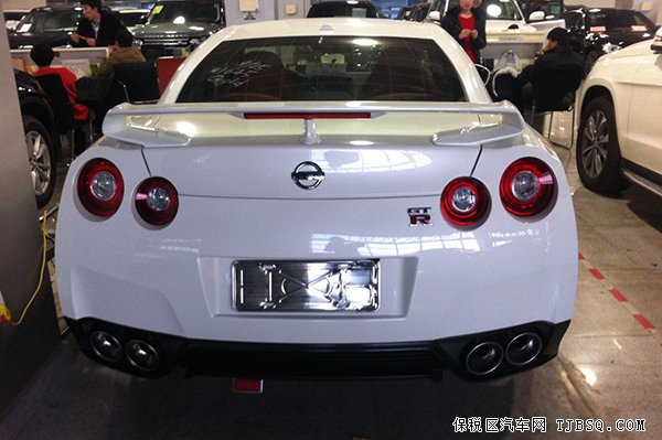2015款日產(chǎn)GTR超級跑車 美規(guī)限量版現(xiàn)車148萬優(yōu)惠購