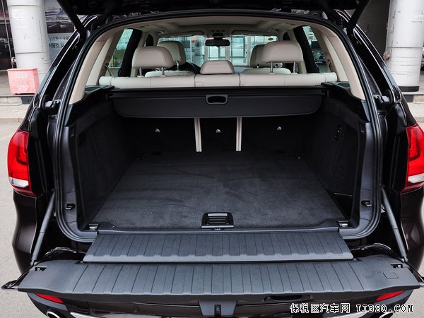 新寶馬X5進(jìn)口現(xiàn)車 高端車型精彩現(xiàn)車最低熱賣