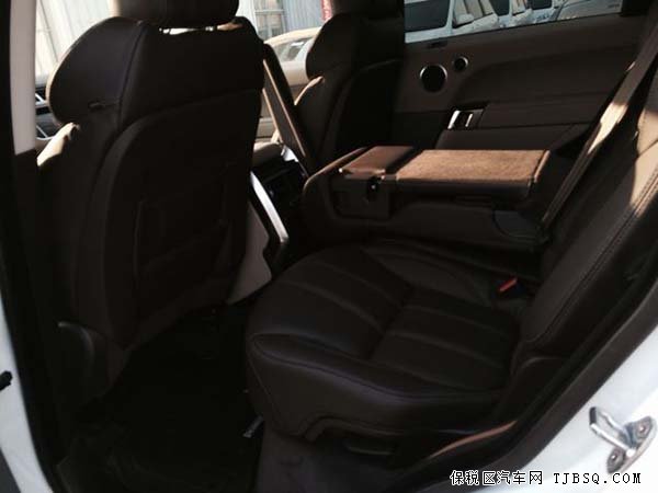 2014款路虎攬勝運(yùn)動(dòng)中東版 全景/20輪/電吸現(xiàn)車101萬