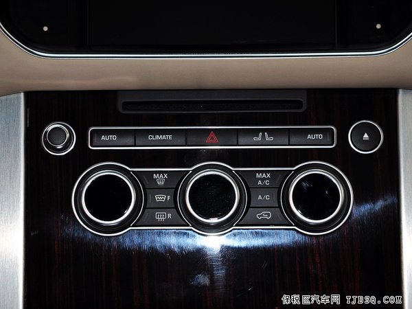 新款路虎攬勝3.0T行政版 美規(guī)強(qiáng)勁越野現(xiàn)車熱賣