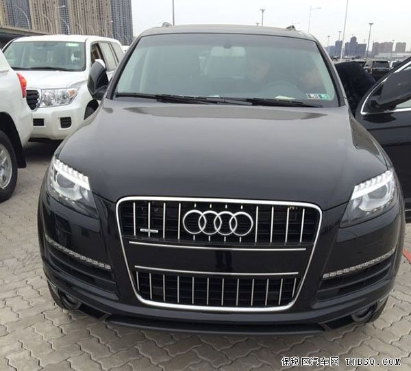 2015款?yuàn)W迪Q7美規(guī)版 全尺寸SUV現(xiàn)車特惠63萬優(yōu)惠購(gòu)