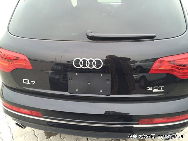 2015款?yuàn)W迪Q7美規(guī)版 全尺寸SUV現(xiàn)車特惠63萬優(yōu)惠購(gòu)
