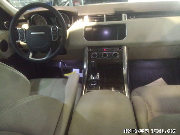 14款路虎攬勝運(yùn)動(dòng)版 全景/20輪/冰箱現(xiàn)車103萬