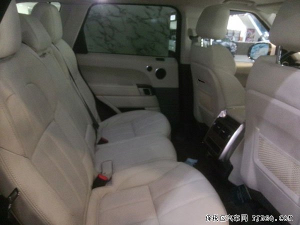 14款路虎攬勝運(yùn)動(dòng)版 全景/20輪/冰箱現(xiàn)車103萬