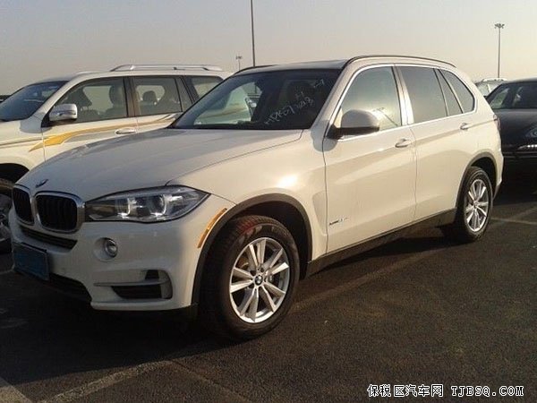2014款寶馬X5美規(guī)/中東版 柴油/豪華包/倒影現(xiàn)車(chē)71萬(wàn)
