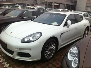 保時(shí)捷panamera現(xiàn)車到店熱賣 四月調(diào)價(jià)更超值