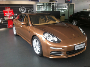 保時(shí)捷panamera現(xiàn)車到店熱賣 四月調(diào)價(jià)更超值