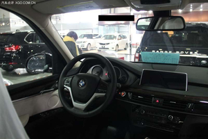 美規(guī)版寶馬X5現(xiàn)車(chē)到店 天津港現(xiàn)車(chē)直降促銷(xiāo)中