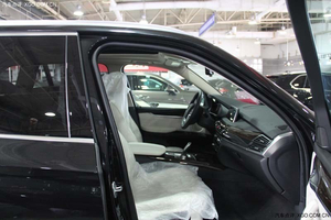 寶馬X5美規(guī)版現(xiàn)車到店 天津港現(xiàn)車四月低價惠