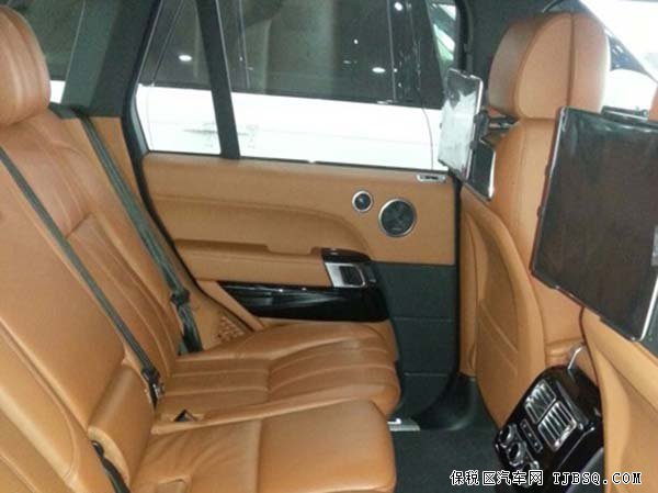 2015款路虎攬勝創(chuàng)世版 天津港口現(xiàn)車優(yōu)惠購
