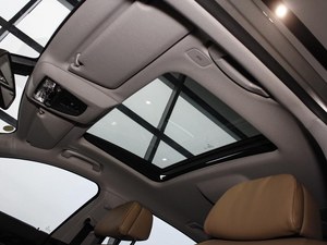 寶馬740商家四月促銷惠熱賣 現(xiàn)車讓利促銷