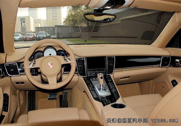 保時(shí)捷panamera現(xiàn)車報(bào)價(jià) 四門獨(dú)特超跑熱惠
