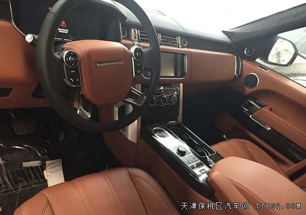 2015款路虎攬勝柴油創(chuàng)世版 港口現(xiàn)車讓利呈現(xiàn)