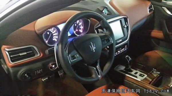 新瑪莎拉蒂吉博力/Ghibli 天津港現(xiàn)車(chē)報(bào)價(jià)促銷(xiāo)特賣(mài)