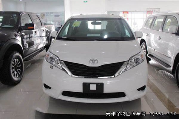 2015款豐田塞納商務(wù)車 天津港現(xiàn)車低價(jià)熱銷