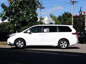 2015款豐田塞納3.5兩驅(qū)到店 美式商務(wù)車(chē)熱賣(mài)