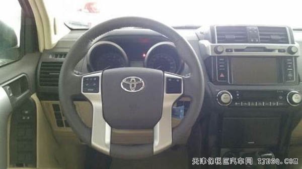 2015款豐田霸道2700中東版 自貿(mào)區(qū)現(xiàn)車特惠
