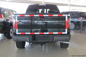 2014款福特猛禽F150 福特強(qiáng)勁皮卡抄底呈現(xiàn)