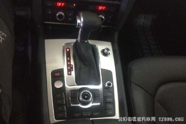 2015奧迪Q7中規(guī)版優(yōu)惠熱賣 全尺寸越野優(yōu)惠購(gòu)